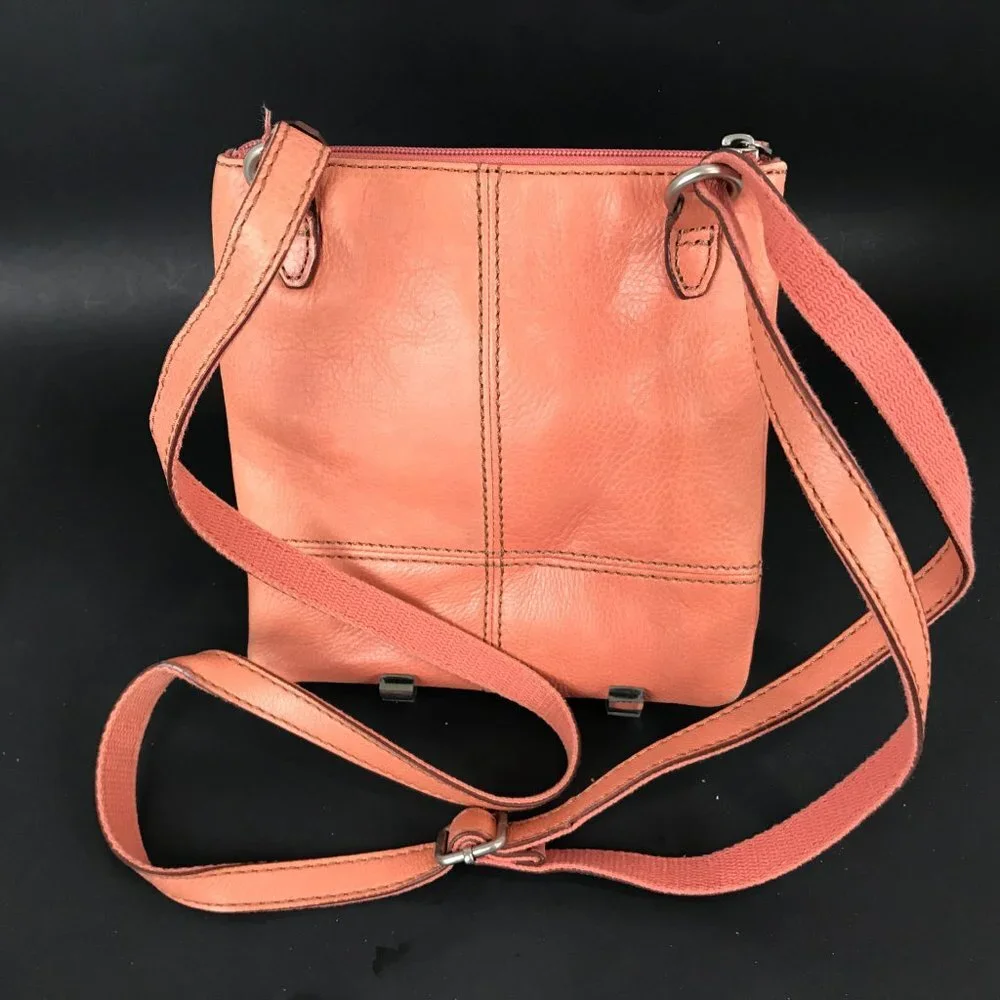 Peach Leather Fossil Crossbody bag